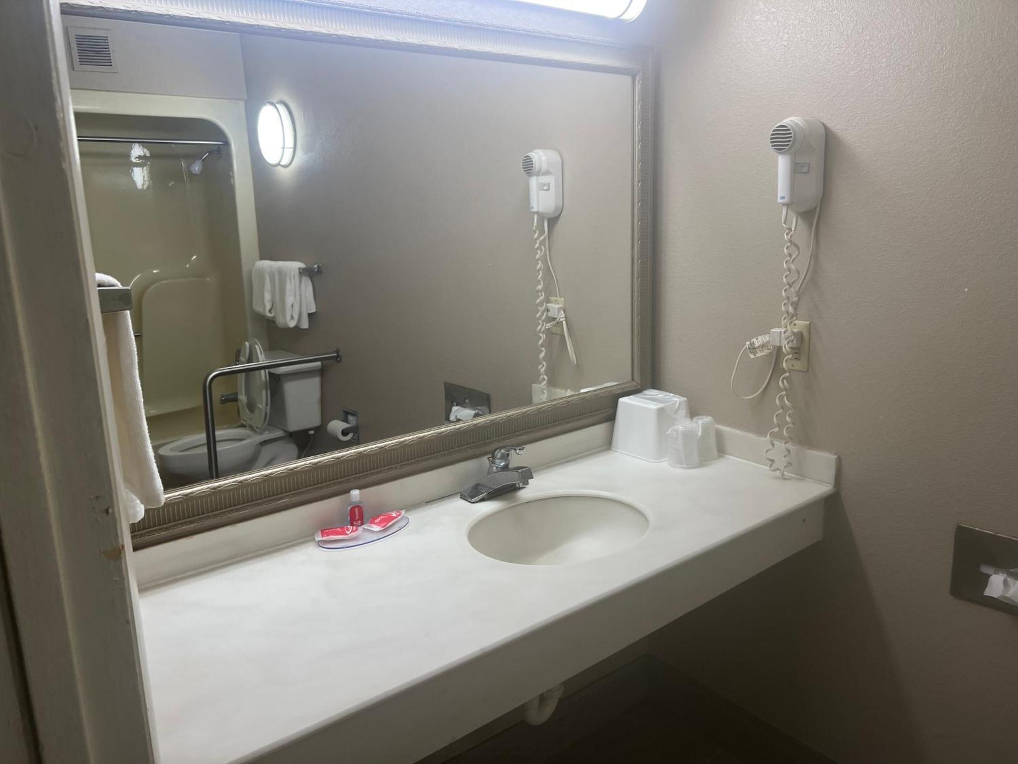 Econo Lodge Florence Ngoại thất bức ảnh